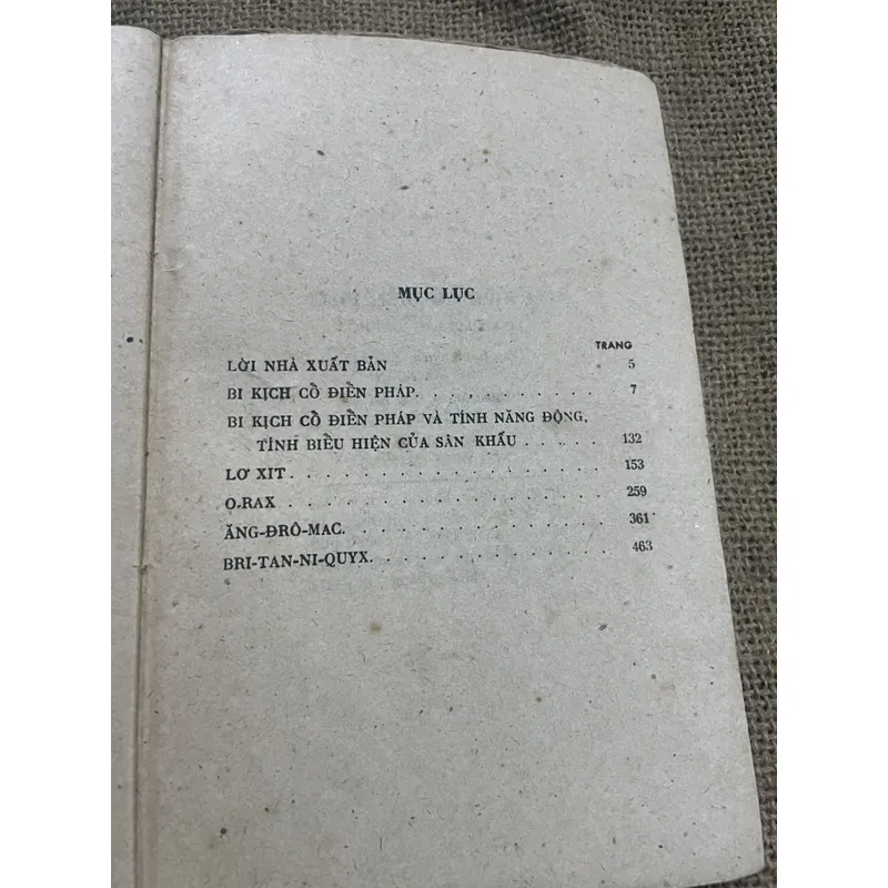 Bi kịch cổ điển Pháp - gần 600 trang  714670