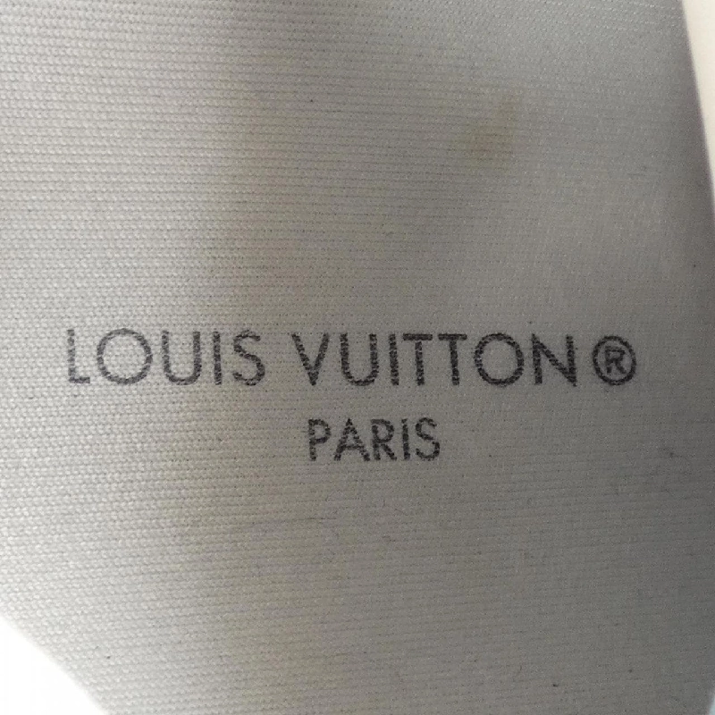 Giày sneaker LOUIS VUITTON - Hàng hiệu Authentic 907310