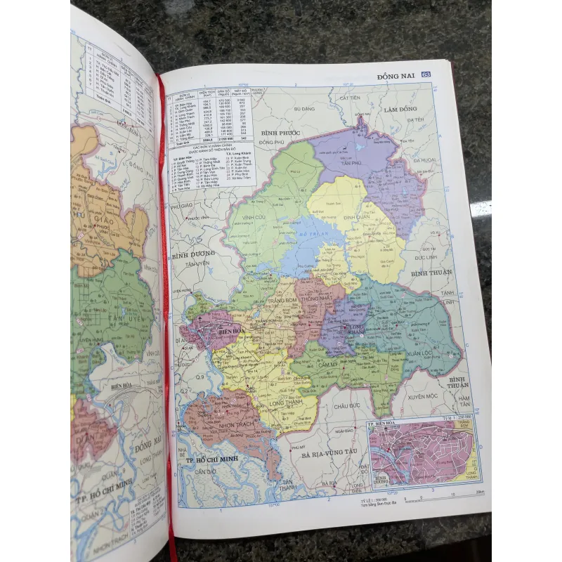 Tập bản đồ hành chính 64 tỉnh, thành phố Việt Nam 777992