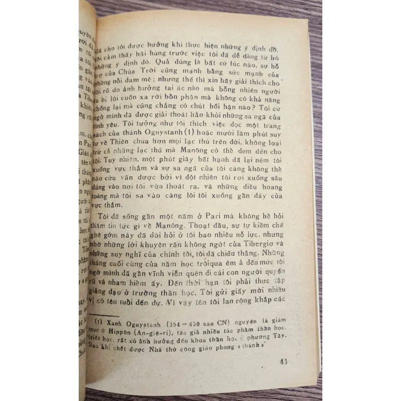 Tiểu thuyết Pháp MANON LESCAUT (Abbé Prévost) 766707