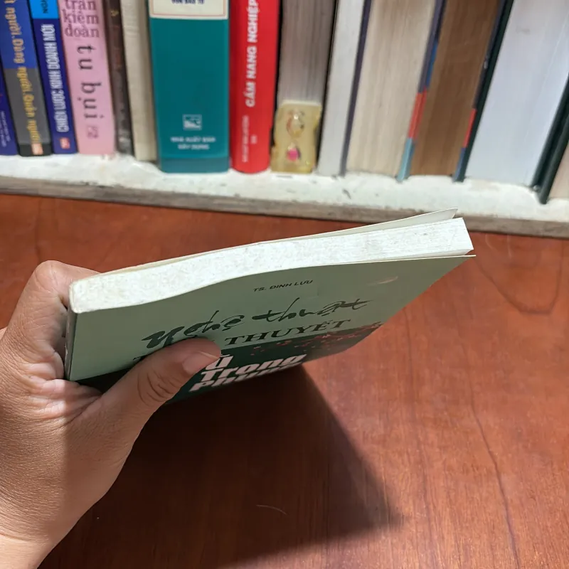 II Bình Luận Văn Học: Nghệ Thuật Tiểu Thuyết Vũ Trọng Phụng - TS. Đinh Lựu - 2010 801117