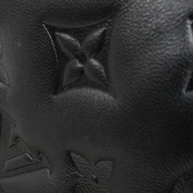 Túi đeo vai Louis Vuitton Pochette Coussin M82116 - Hàng hiệu Chính hãng 802821