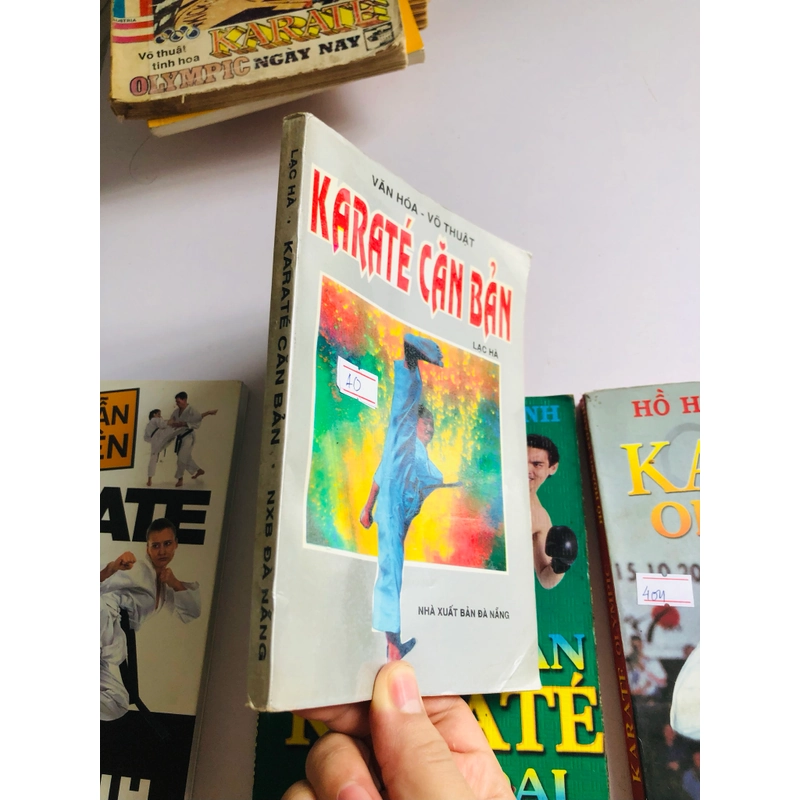 📚 SÁCH VỀ KARATE  🥋 542431