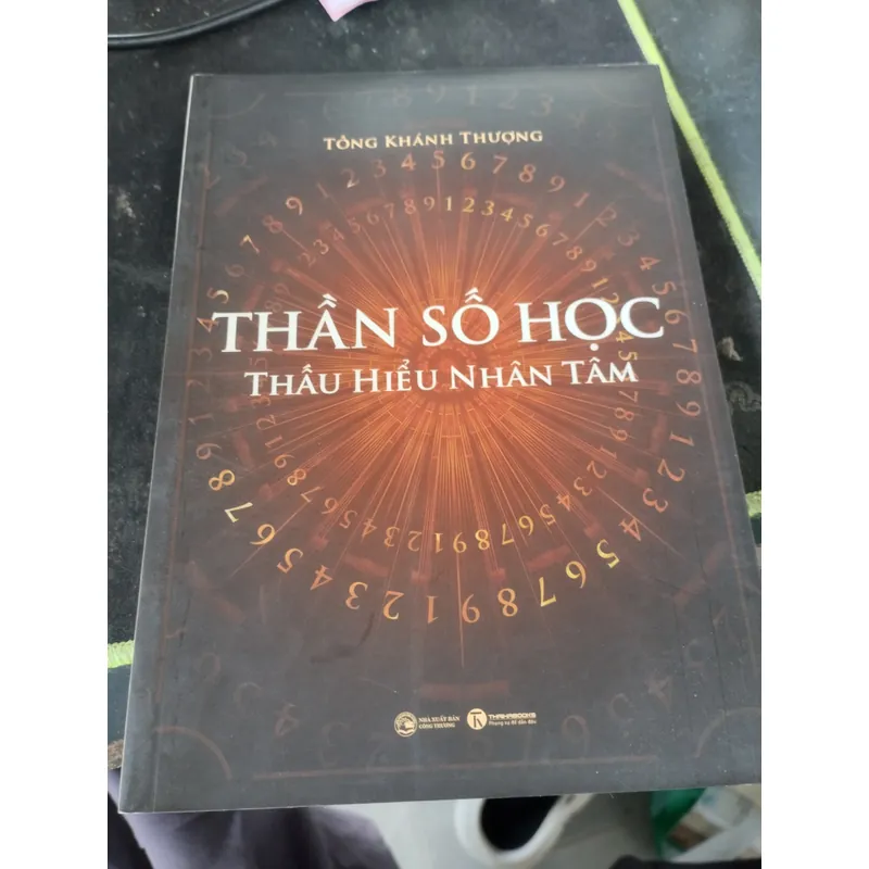 Thần số học: Thấu hiểu nhân tâm" của tác giả Tống Khánh Thượng. 
 695644