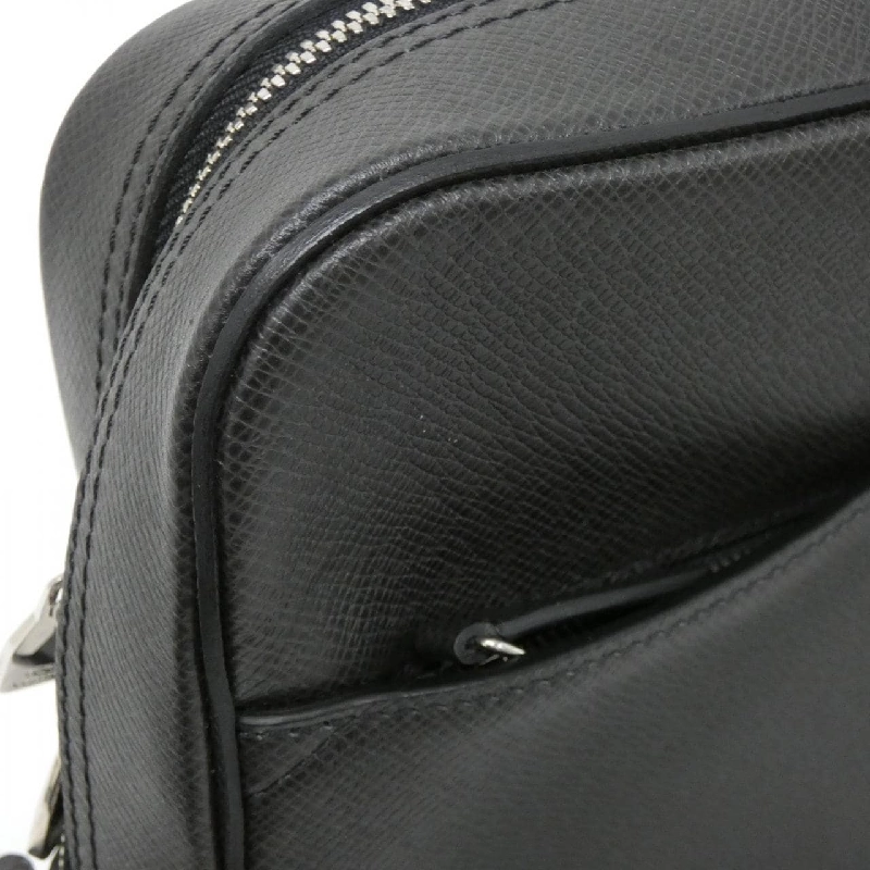 Túi xách Louis Vuitton Taiga Porte Document Business MM M32932 - Hàng hiệu Chính hãng 803719