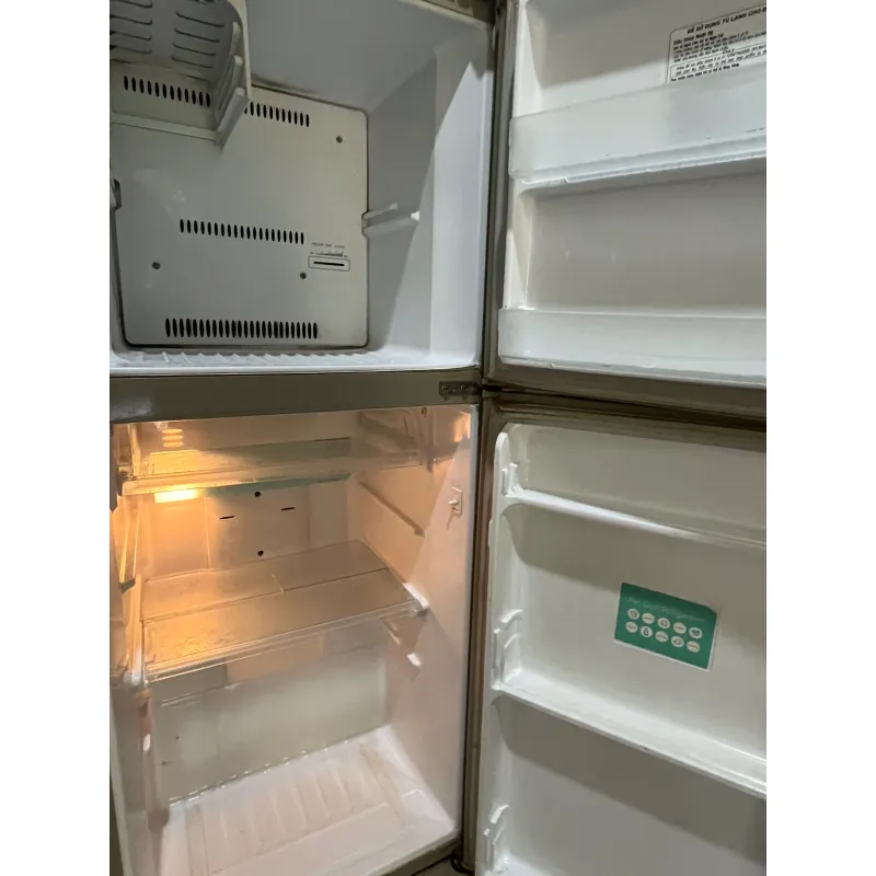 Tủ lạnh toshiba 180 lít 2 ngăn còn sử dụng tốt, tiết kiệm điện 780661