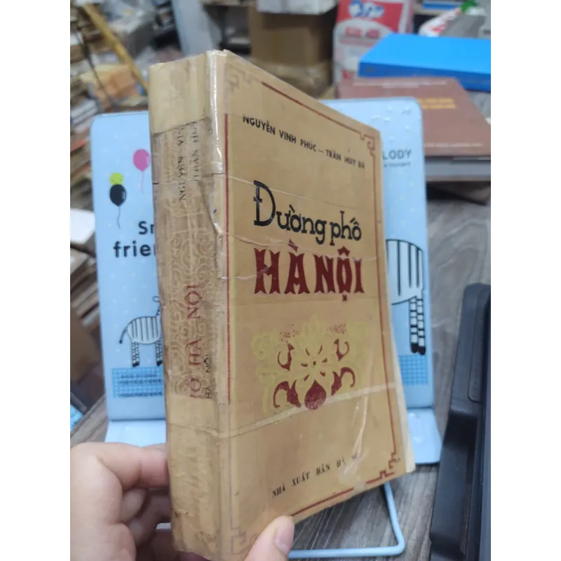 Sách: Đường phố Hà Nội - TG: Nguyễn Vinh Phúc - Trần Huy Bá (A3) 738332