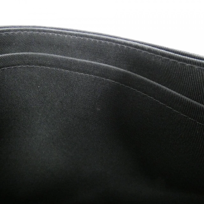 Túi xách vai Louis Vuitton Monogram Eclipse District MM M44001 - Hàng hiệu Chính hãng 776422