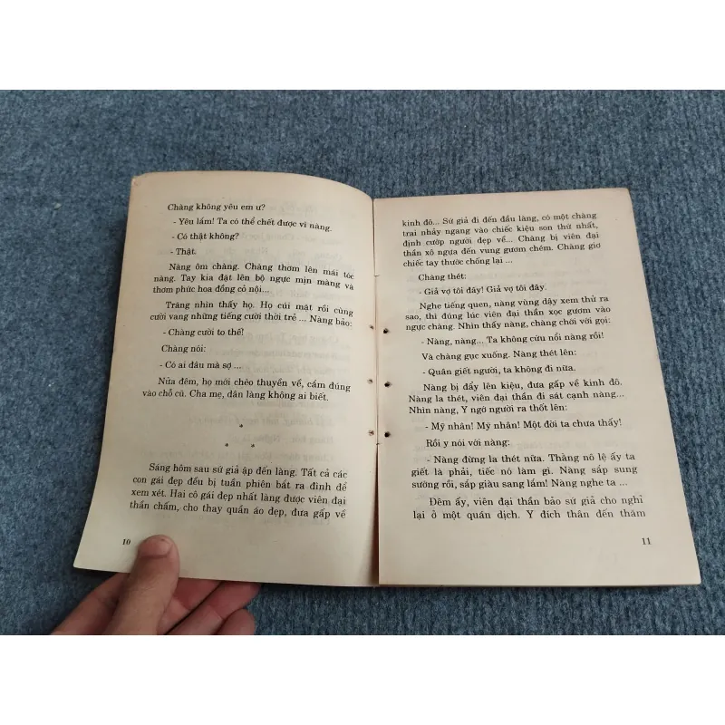 BÀ CHÚA KHO - NGÔ VĂN PHÚ 701880