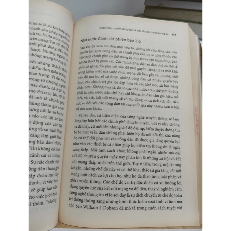 Sống sao trong thời đại số - The New Digital Age (Eric Schmidt)  508954