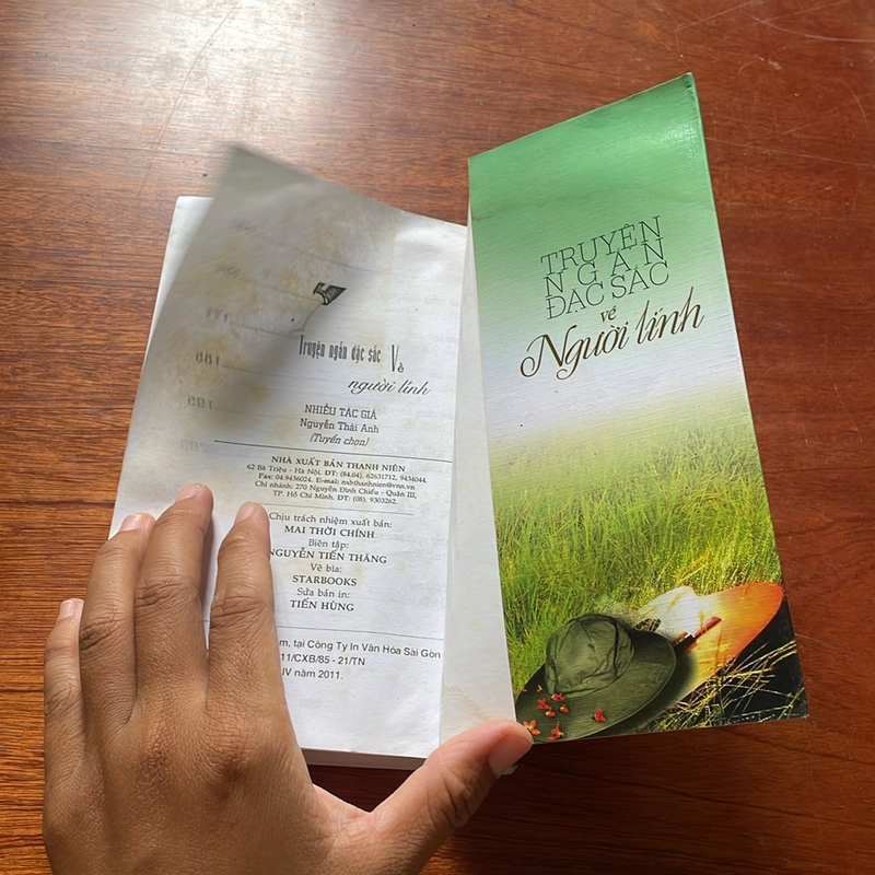 II Tựa sách: Truyện Ngắn Đặc Sắc Về Người Lính - Nhiều Tác Giả - 2011 506737