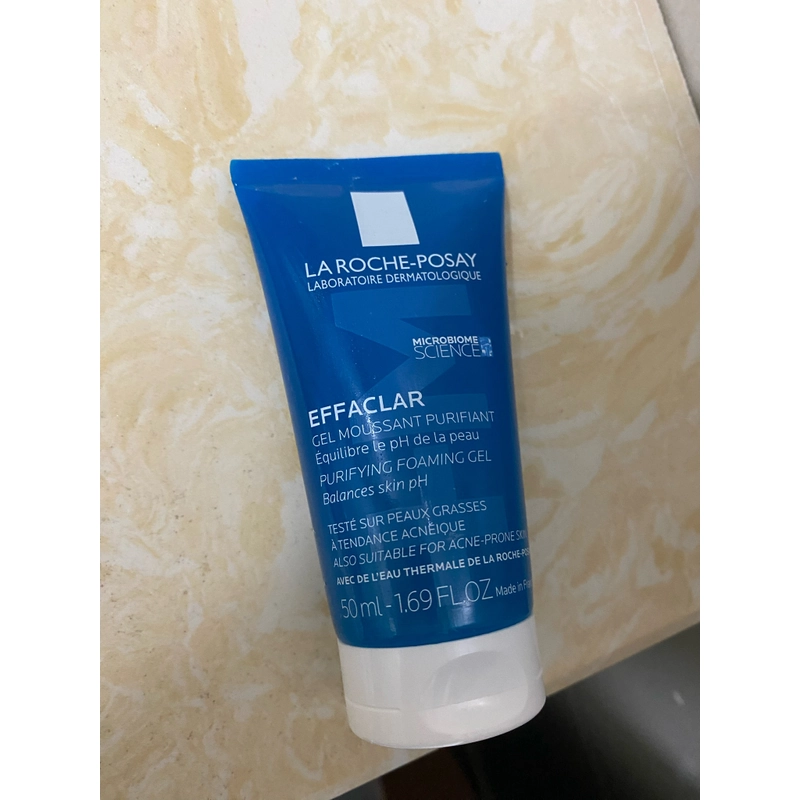 Gel rửa mặt dành cho da dầu mụn La roche Posay 353491