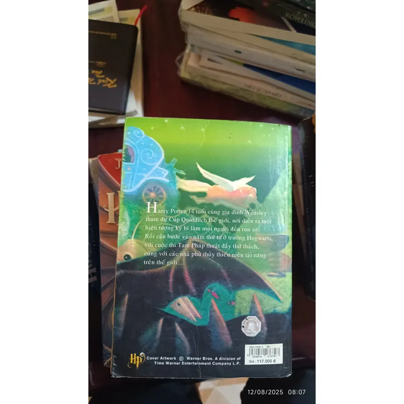 Harry Potter và Chiếc Cốc Lửa số La Tinh 4 nhũ bạc 493127