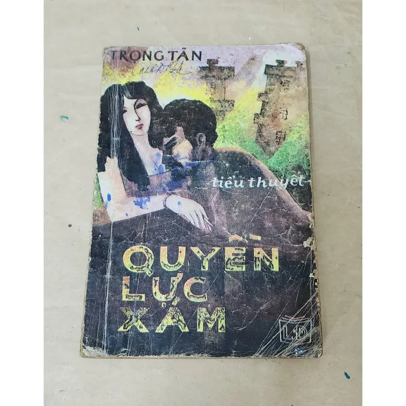 Tiểu thuyết QUYỀN LỰC XÁM - Trọng Tân 707231