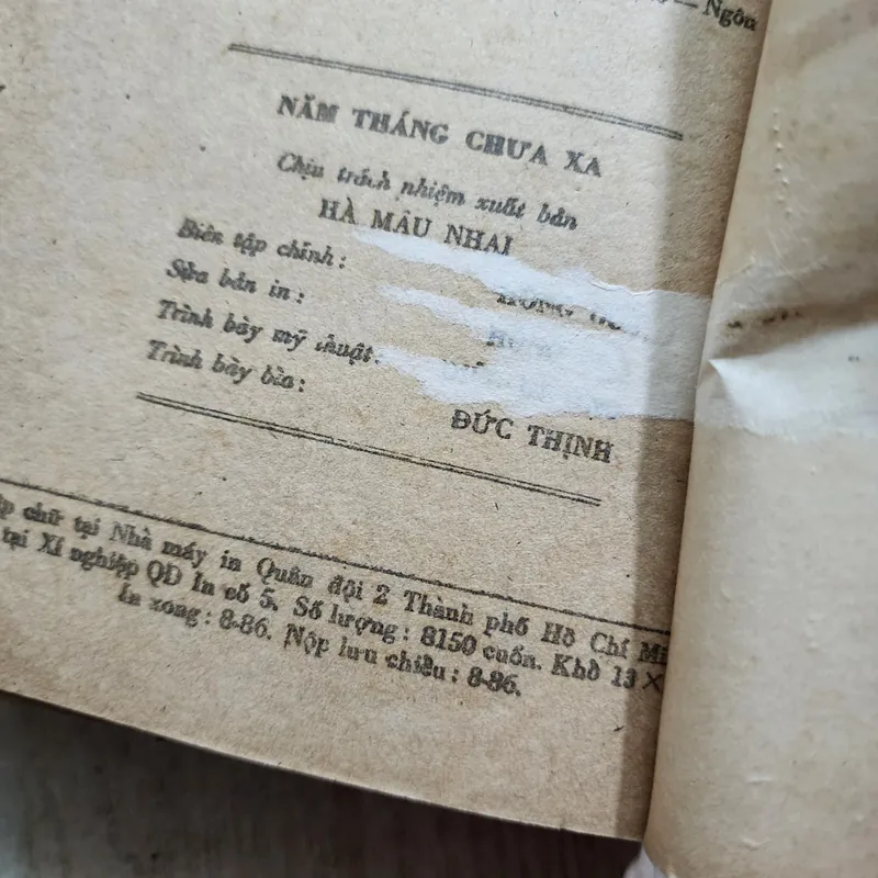 Năm tháng chưa xa | Nguyễn Thi | 1986 | mọt rìa sách không ảnh hưởng chữ 553278