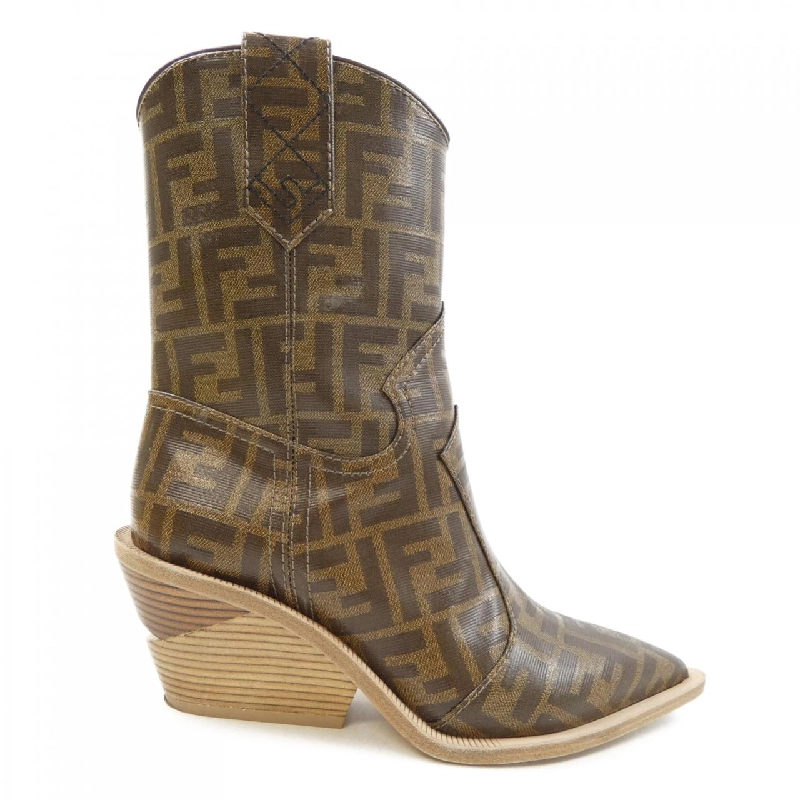 Giày bốt FENDI 663782