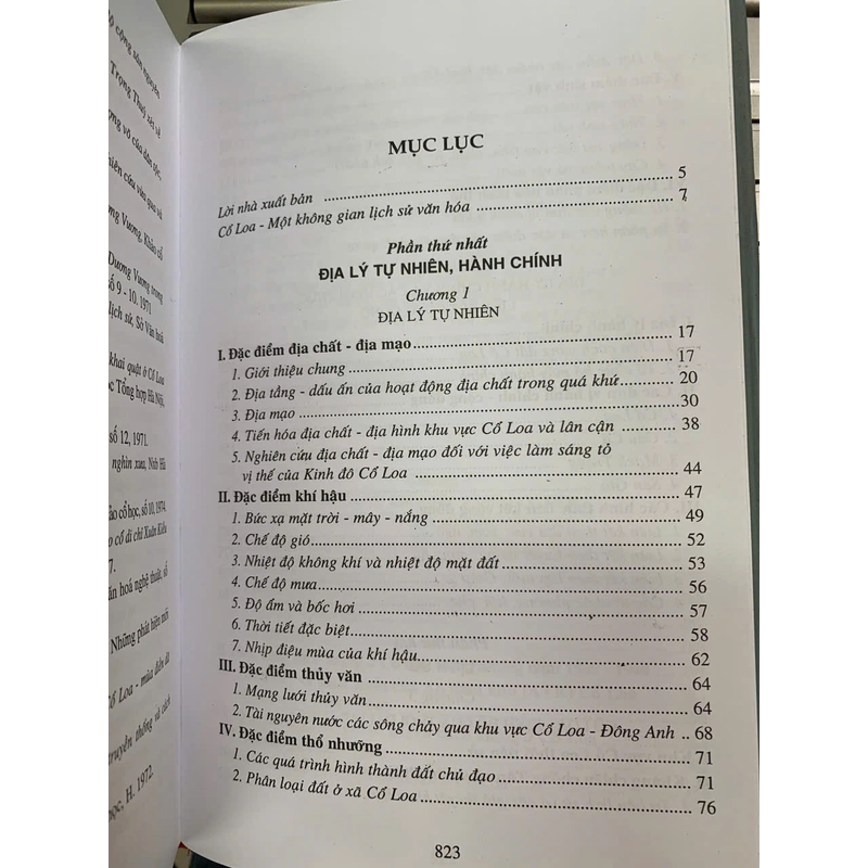 ĐỊA CHÍ CỔ LOA - NGUYỄN QUANG NGỌC VÀ VŨ VĂN QUÂN (ĐỒNG CHỦ BIÊN) 541066