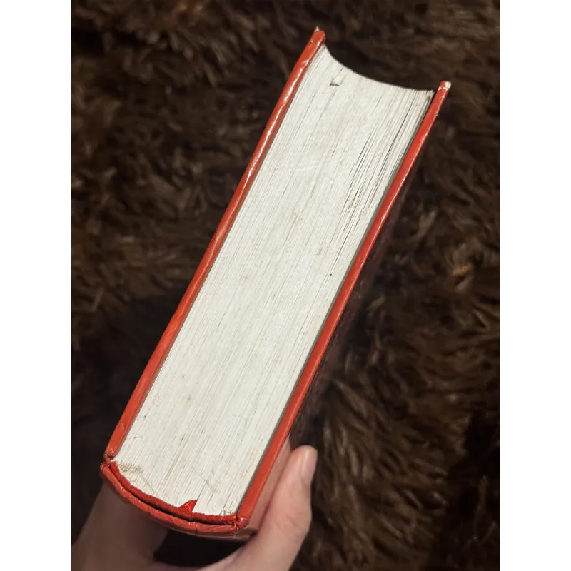 Tiếng chim hót trong bụi mận gai 705544