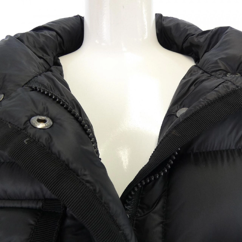 Moncler MONCLER HERMINE Áo khoác lông 628038