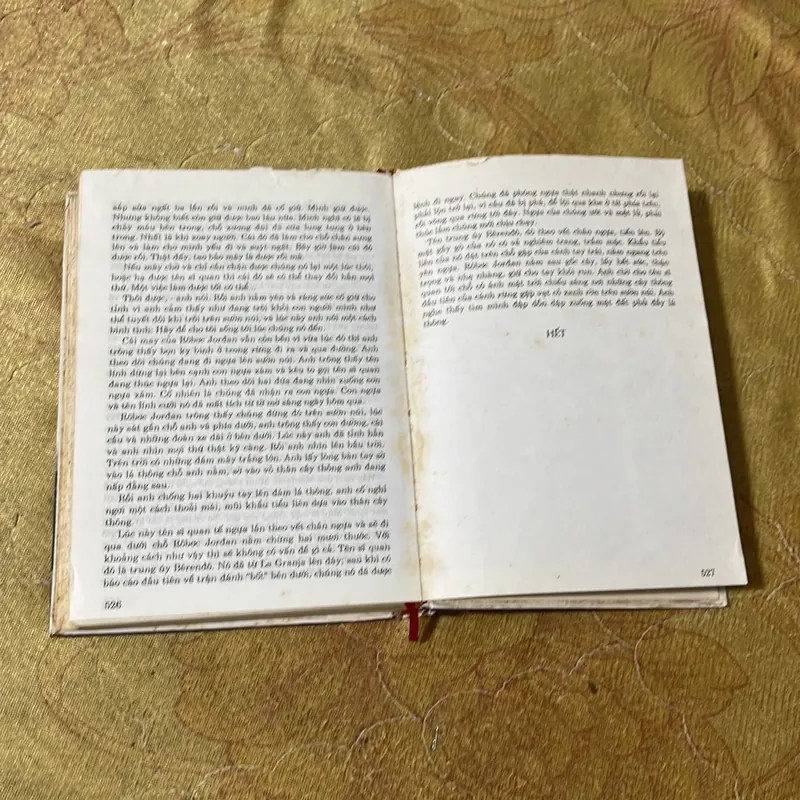 COMBO ERNEST HEMINGWAY- TRUYỆN NGẮN- CHUÔNG NGUYỆN HỒN AI- GIÃ TỪ VŨ KHÍ- ÔNG GIÀ VÀ BIỂN… 720638