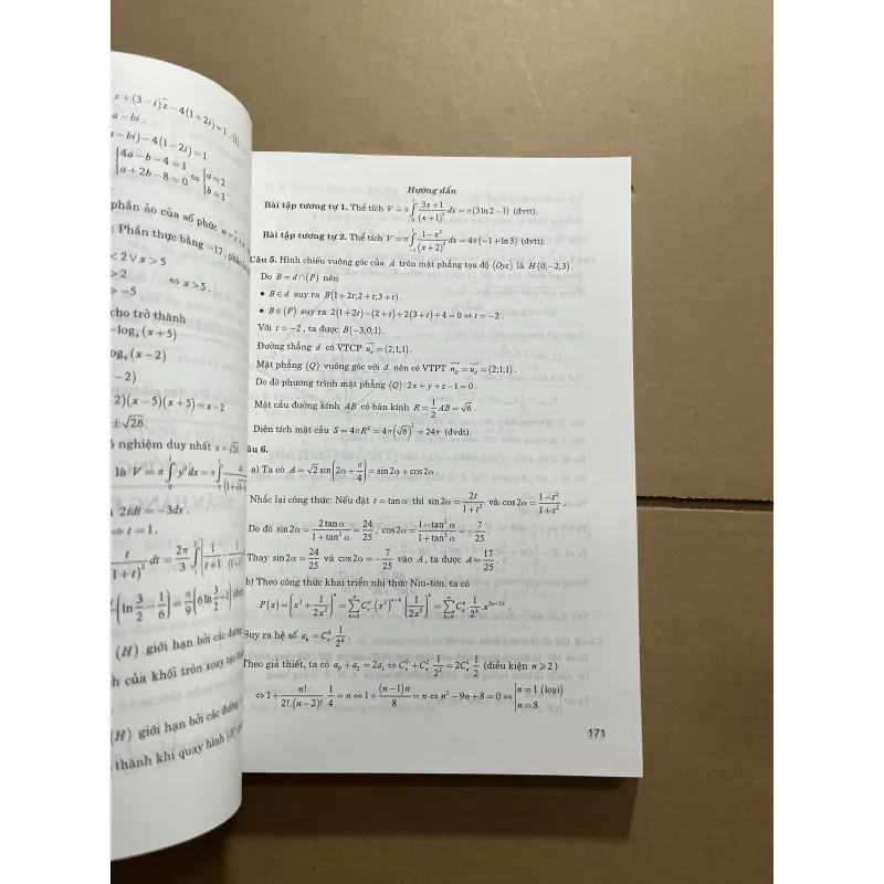 Ngân hàng đề thi môn Toán  977928