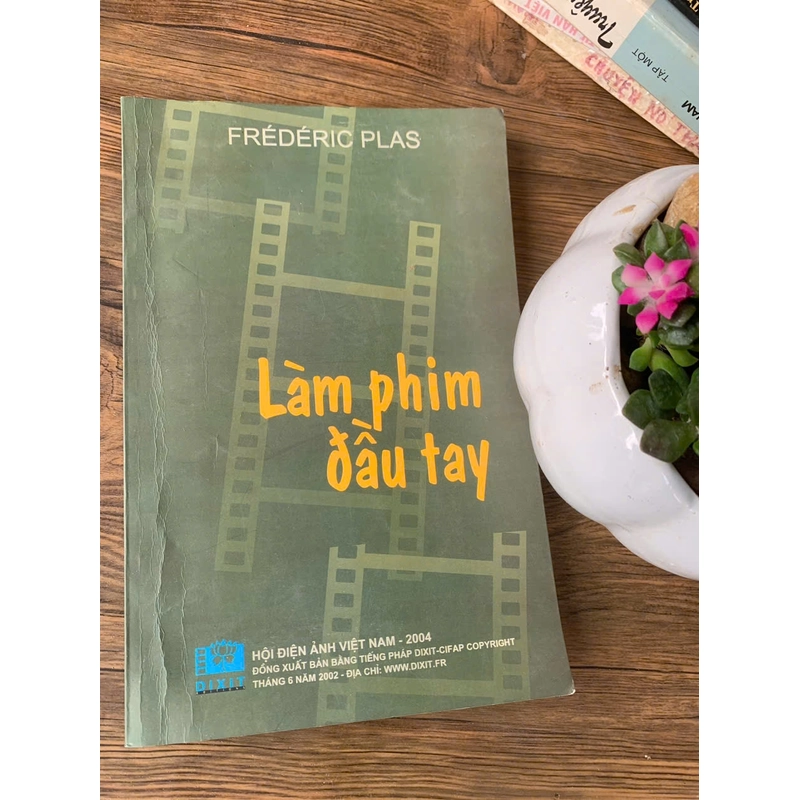 Làm phim đầu tay 358161