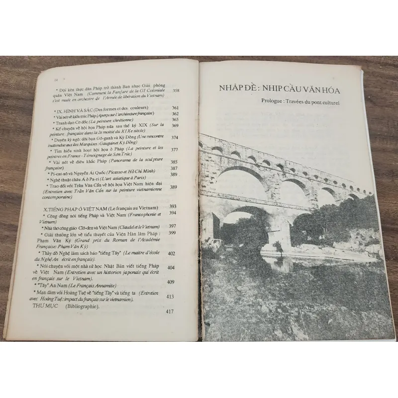 PHÁC THẢO CHÂN DUNG VĂN HÓA PHÁP (Hữu Ngọc), có tranh ảmh minh họa, kiến thức phong phú 718607