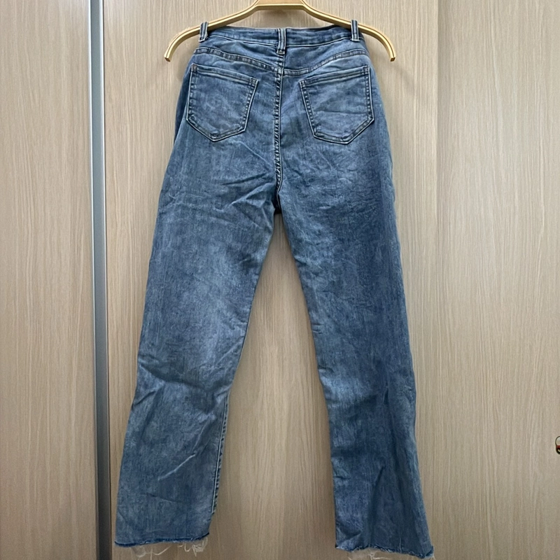 Quần jeans ống suông 377476