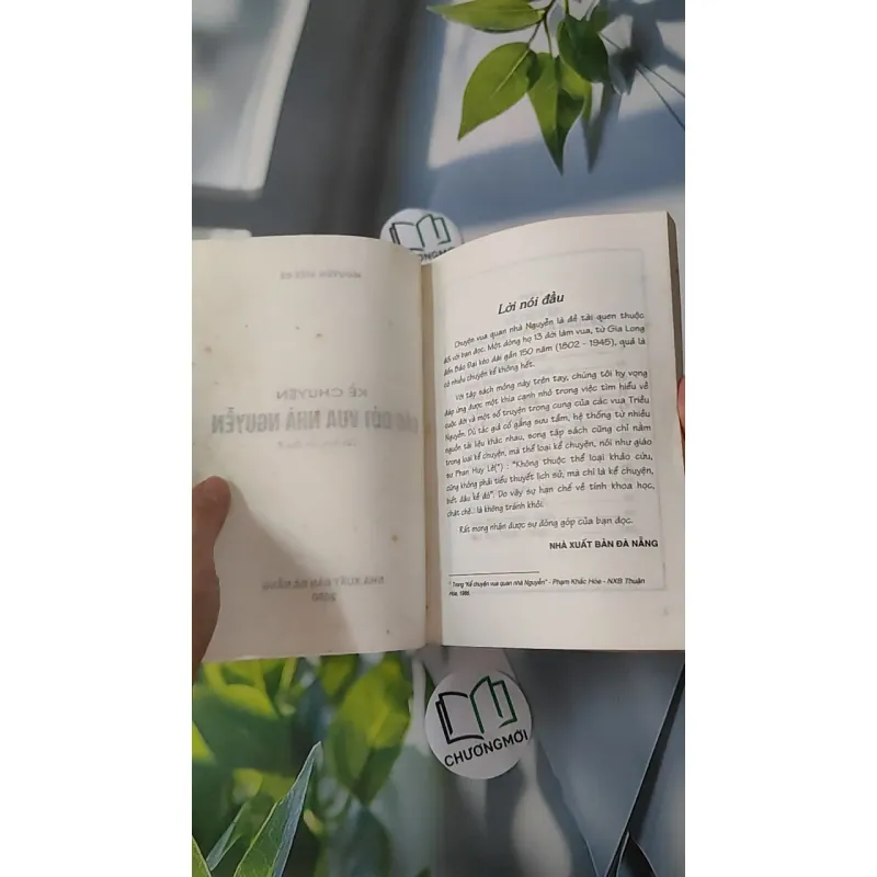 Kể Chuyện Các Đời Vua Nhà Nguyễn - Nguyễn Viết Kế 970249