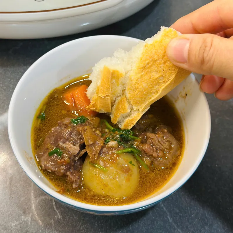 Nồi kho hầm đa năng UNIE USC308 745692