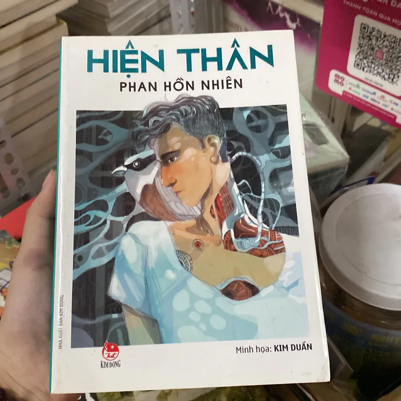 Hiện thân Phan Hồn Nhiên  713568