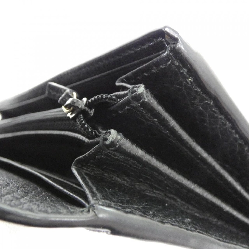 Ví GG MARMONT 456116 17WAG của Gucci 621406