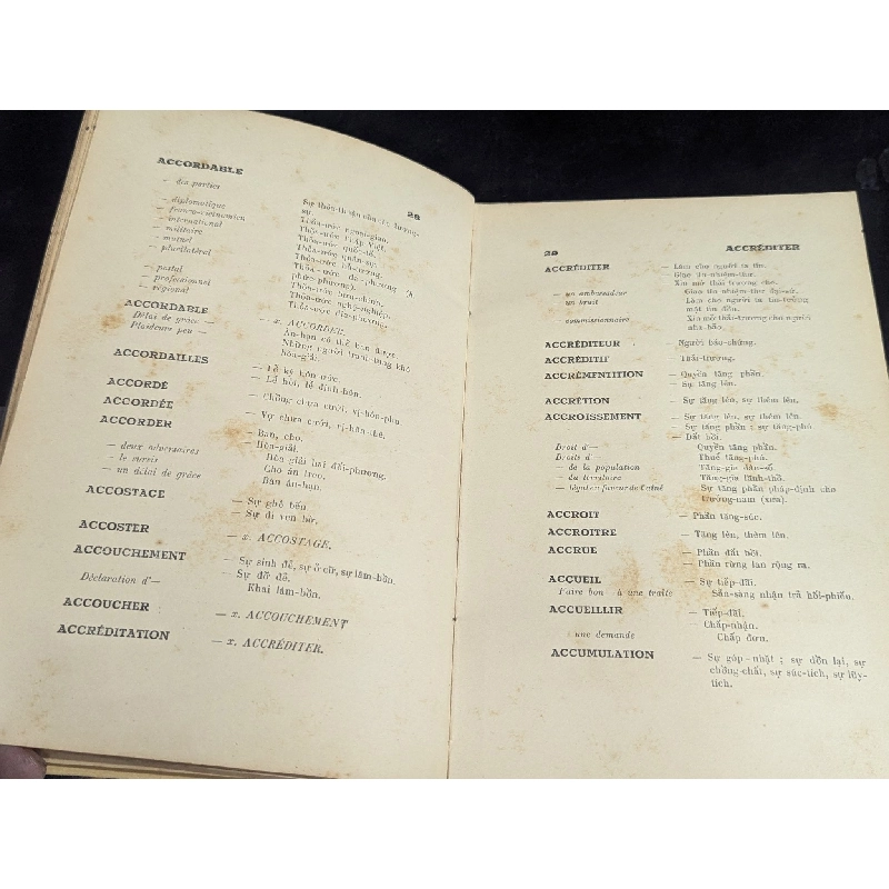 Từ điển pháp việt - Vũ Văn Mẫu & Nguyễn Văn Trác & Đào Văn Tập bộ 3 cuốn ( cuốn 1 có chữ ký của tác giả Vũ Văn Mẫu ) 121475