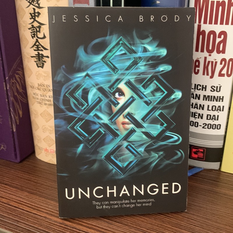 Unchanged-Tác giả	Jessica Brody 167942