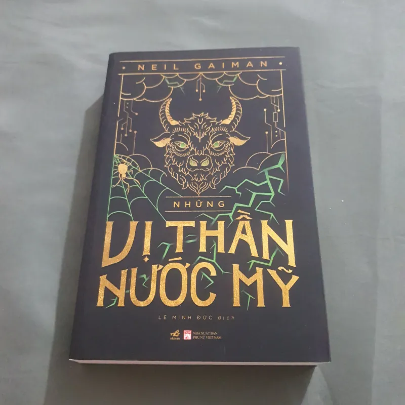 NHỮNG VỊ THẦN NƯỚC MĨ - Neil Gaiman 790742