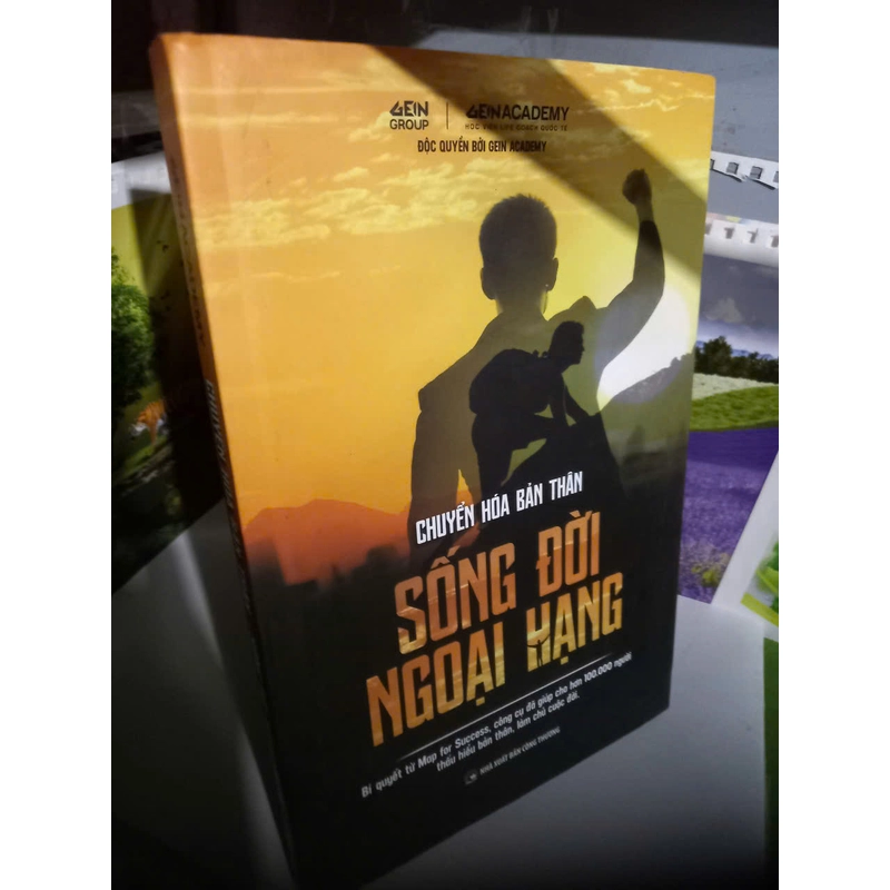 sống đời ngoại hạng 504631