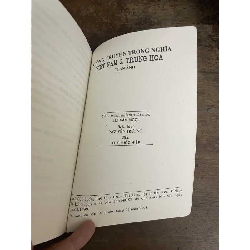 Những chuyện trọng nghĩa Việt Nam - Trung Hoa 994579