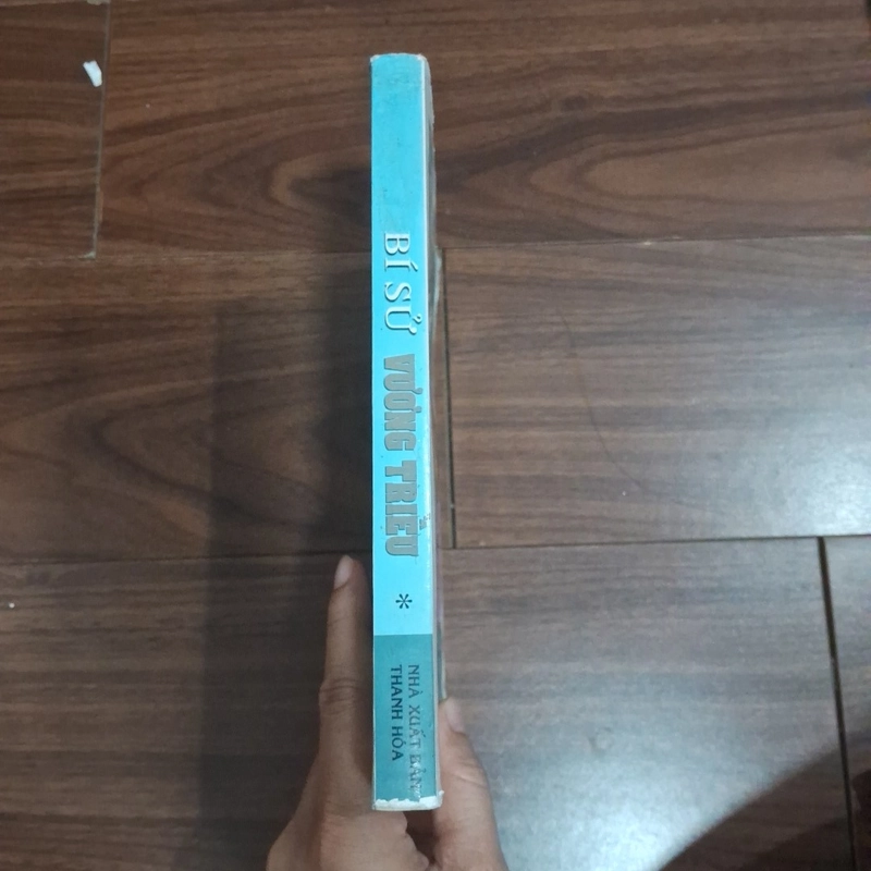 Bí sử vương triều 518431