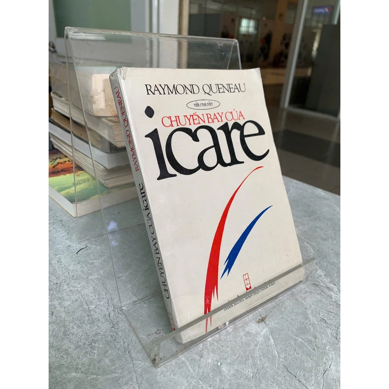 CHUYẾN BAY CỦA ICARE - RAYMOND QUENEAU 517889