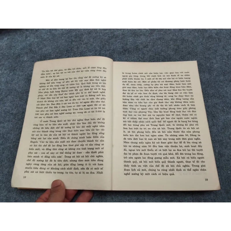 LẦU XANH VÀ TỘI ÁC - PHÙNG TINH CHÍ 936835