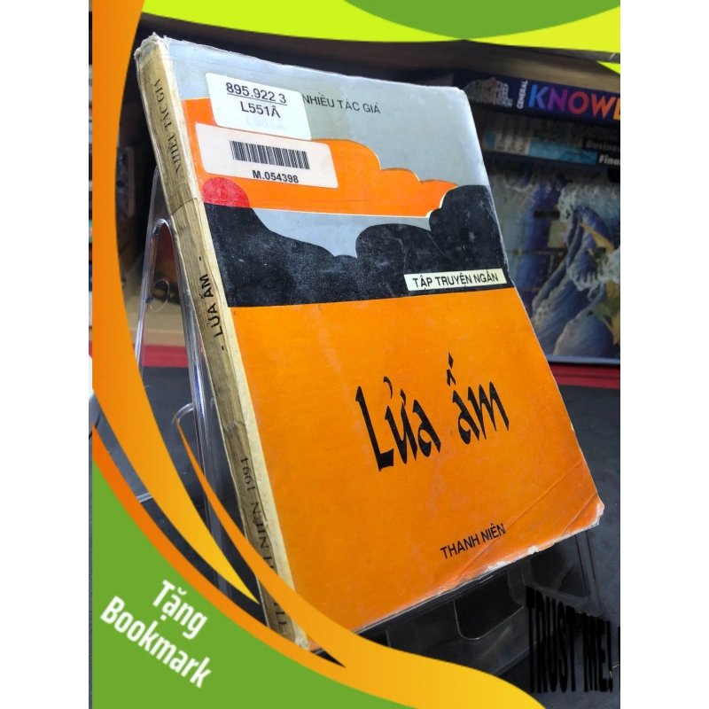 (TẶNG BOOKMARK) Lửa ấm 1994 mới 50% ố vàng Nhiều tác giả RBK0906 SÁCH VĂN HỌC 947246