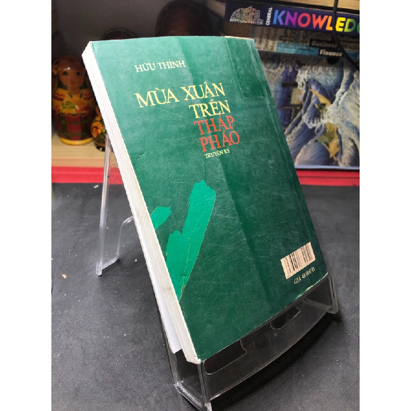 Mùa xuân trên tháp pháo mới 80% ố nhẹ có dấu mộc và viết nhẹ trang đầu 2009 Hữu Thỉnh HPB0906 SÁCH VĂN HỌC 164344