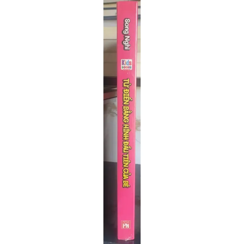 Từ điển bằng hình đầu tiên của bé - Song ngữ Anh Việt dành cho bé 0-6 tuổi 714143