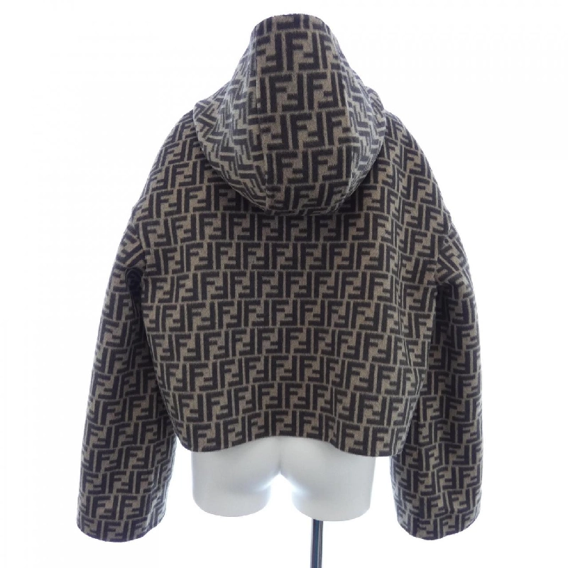 Áo khoác FENDI 635168