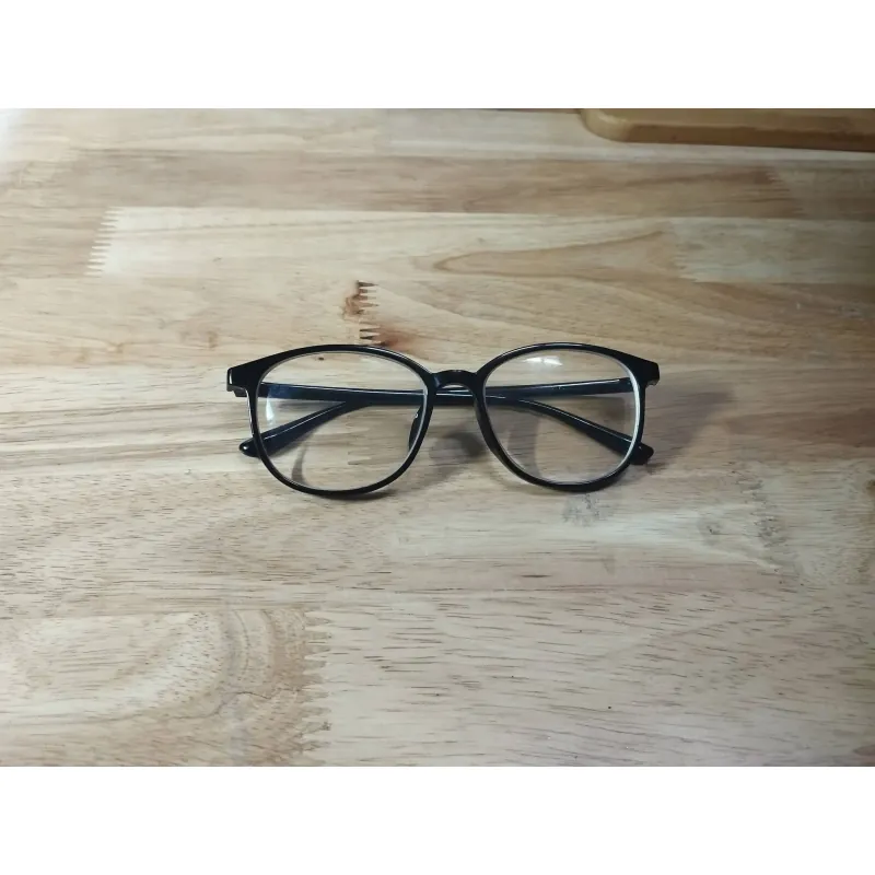 Tặng Kính cận 4 độ đổi màu khi ra đường 1001092