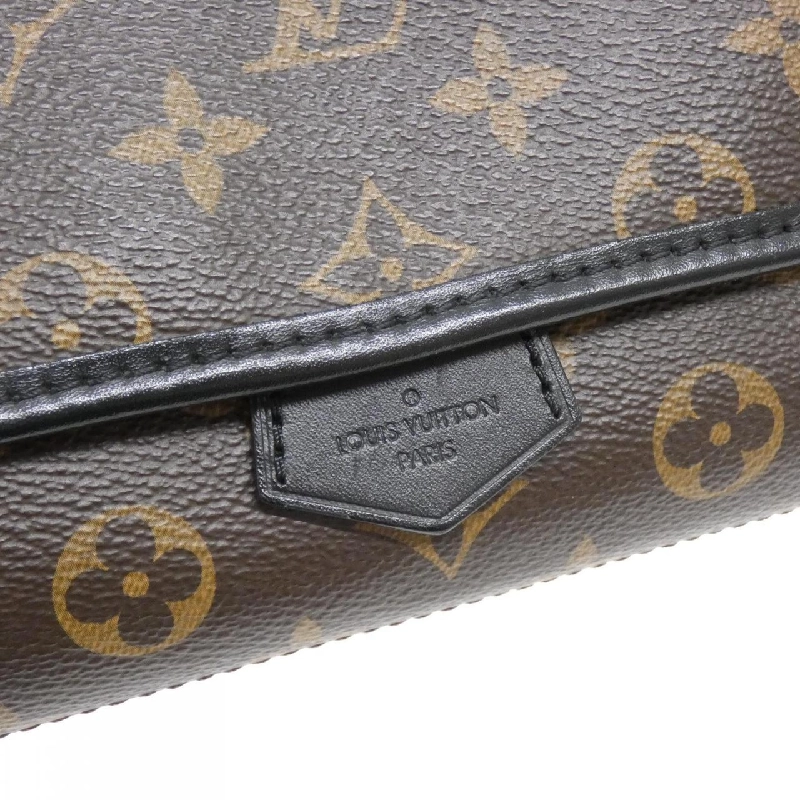 Túi đeo chéo Louis Vuitton Monogram Macassar Magnetic M45557 613325