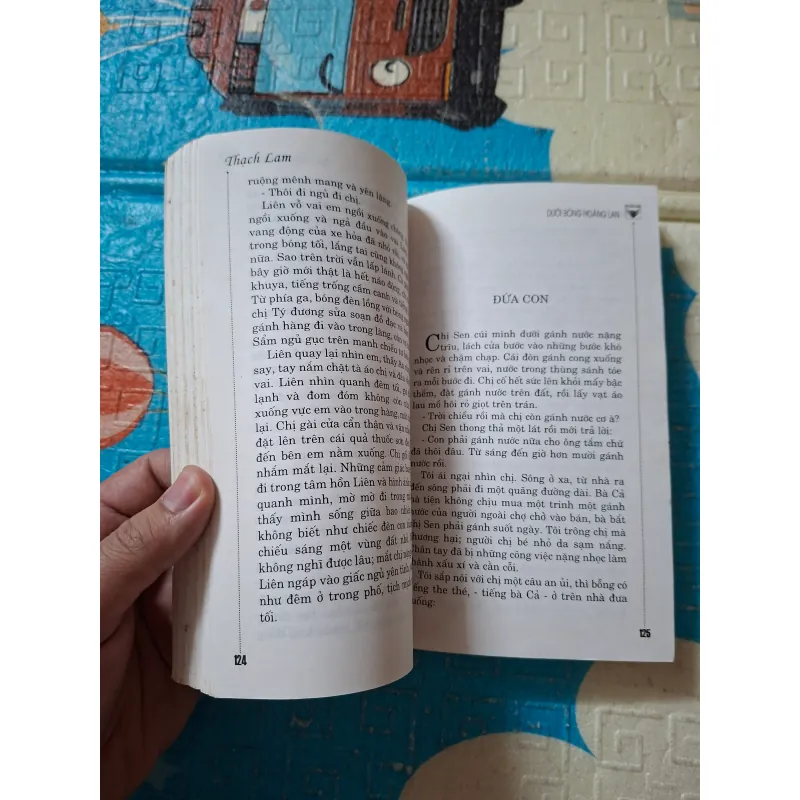 Dưới bóng hoàng lan - Thạch Lam 991097