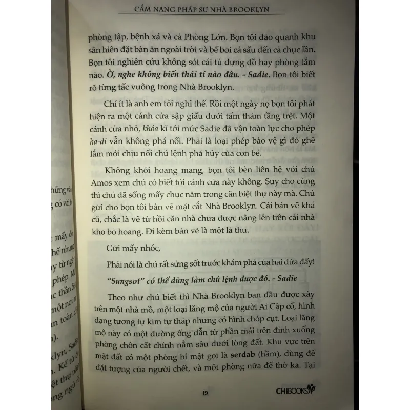 Cẩm nang pháp sư nhà Brooklyn - Rick Riordan 1027012