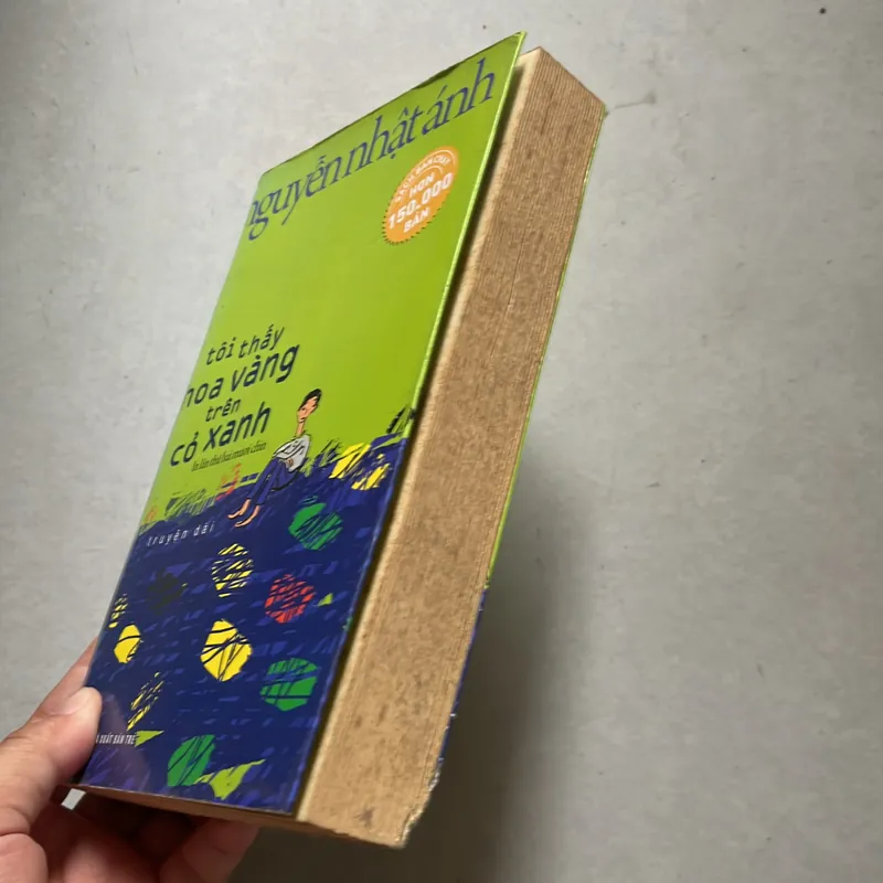 Tôi thấy hoa vàng trên cỏ xanh - Nguyễn Nhật Ánh 627343