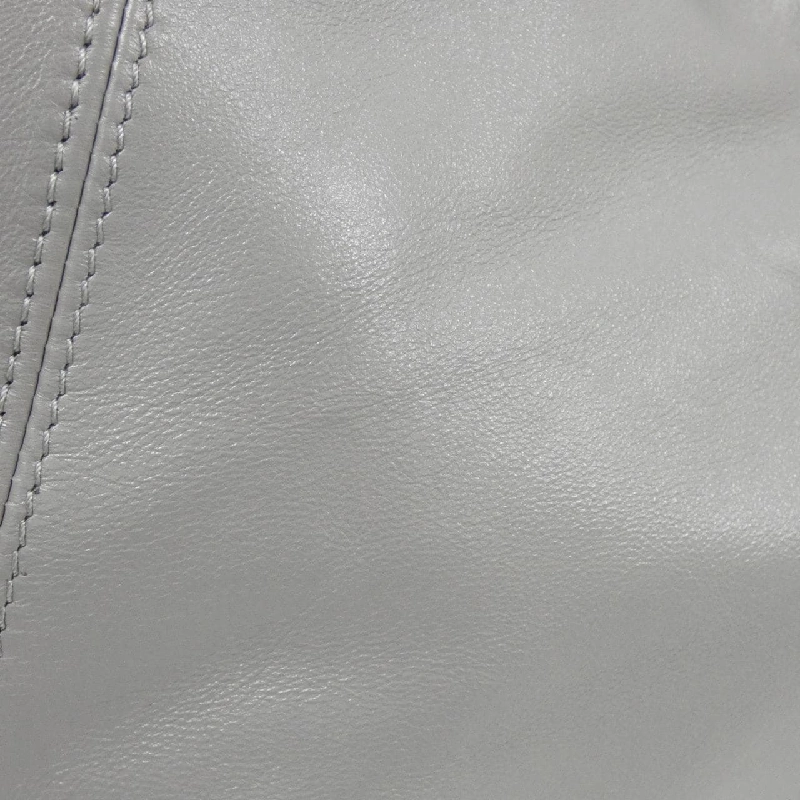 Túi xách Louis Vuitton Carryall Vibe MM M12583 611982